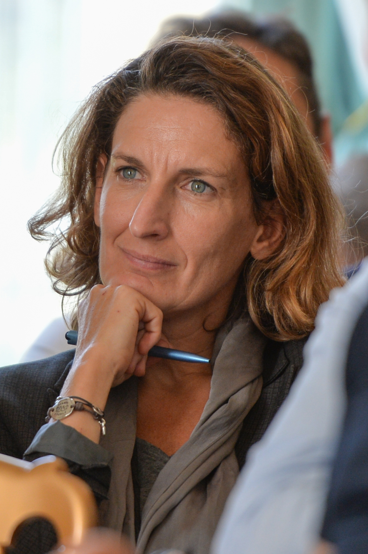 Karine LEPRETRE-HD 15-084